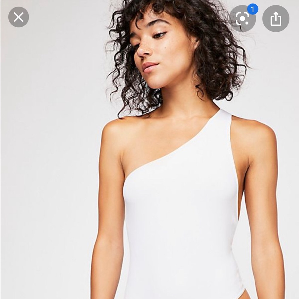Free People one shoulder seamless white bodysuit!!